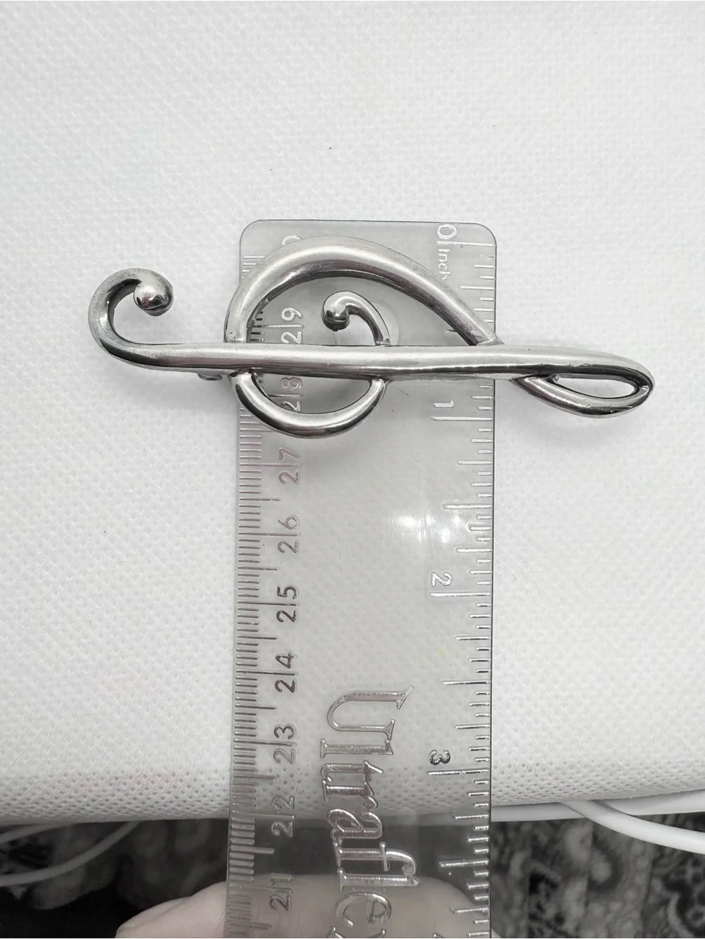 ✨ Vintage Silver Treble Clef Music Note Brooch Pin